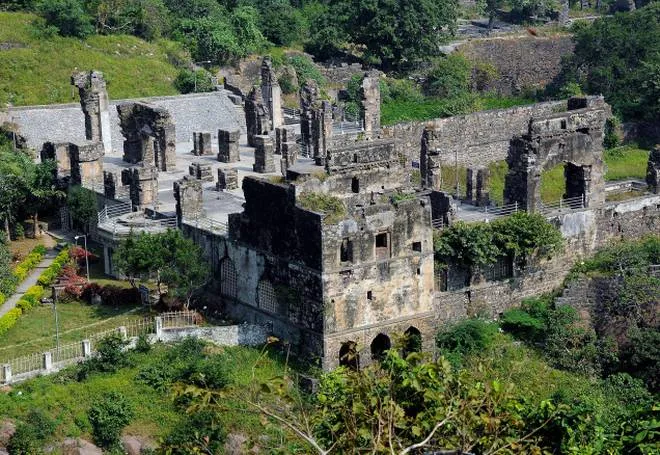 Kondapalli Fort.jpg