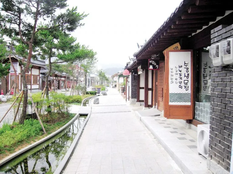 JEONJU TOUR 3.jpg