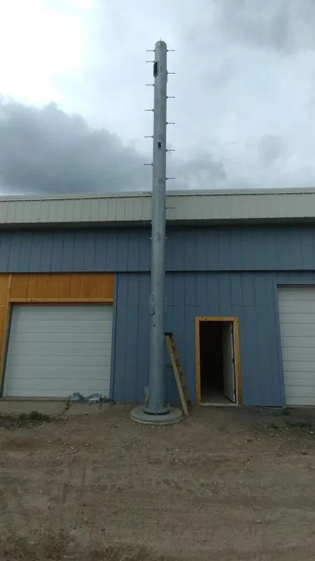 6 - Pole Up.jpg