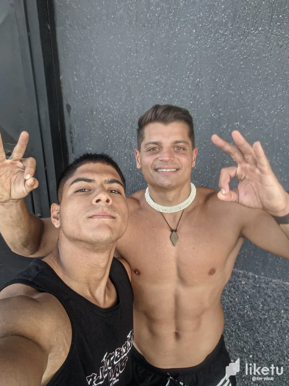 clvlrakv7000be9szcr51dnyz_PXL_20240428_174831496.webp