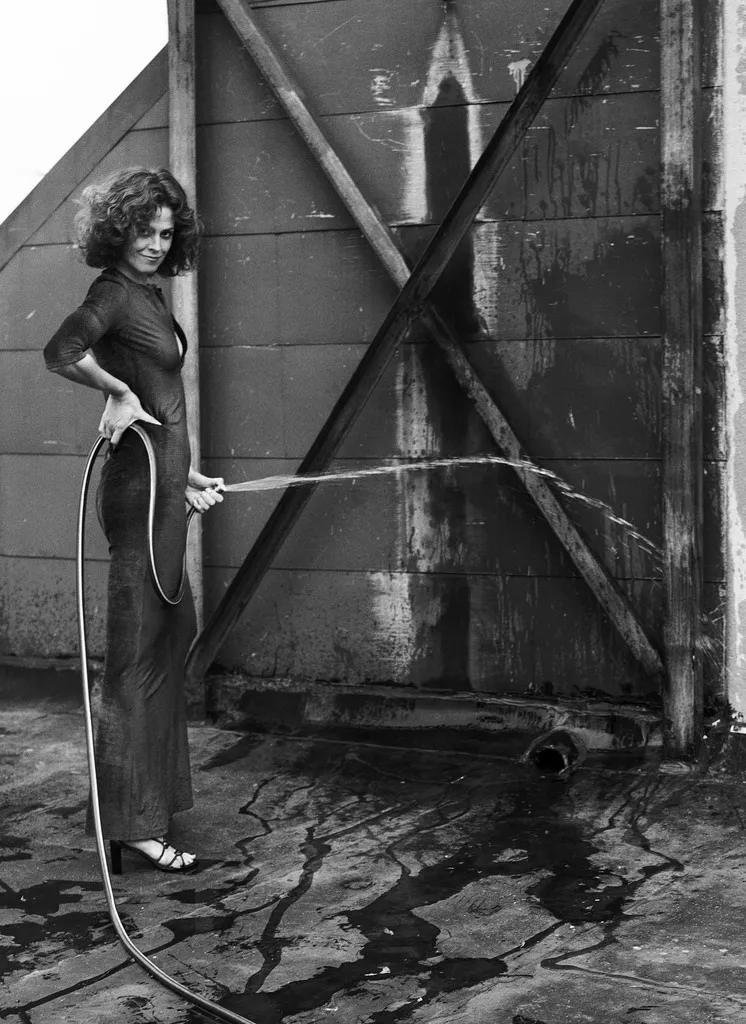 Photographie de Firooz Zahedi - Sigourney Weaver-1980.jpg