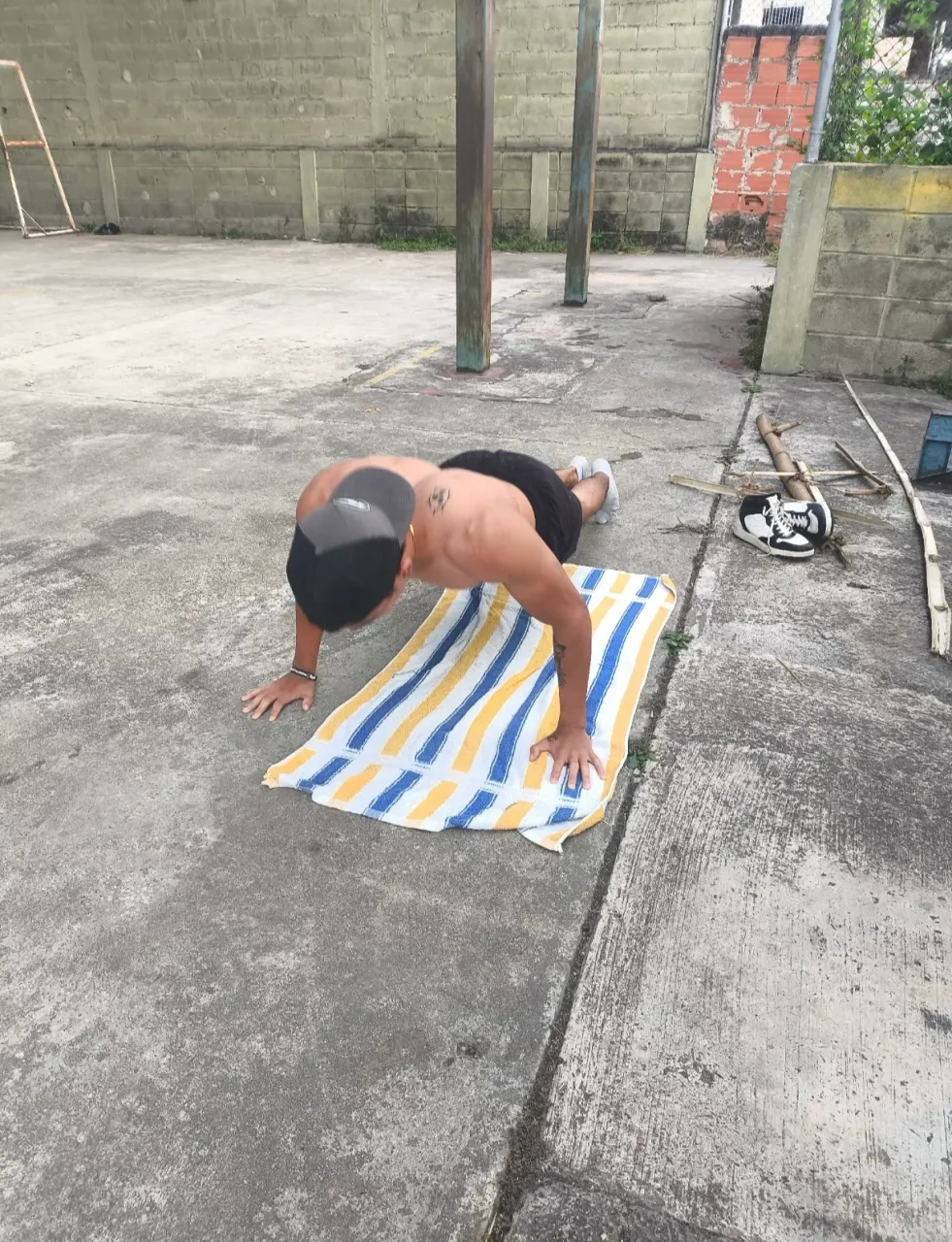5GxtoZE3xIcf08g5_1000934218.webp