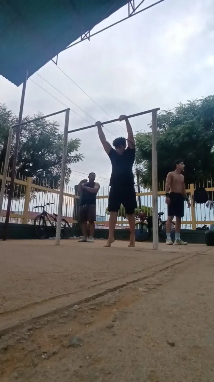 6XsnkHAddiaUQVQn_1000392261.webp