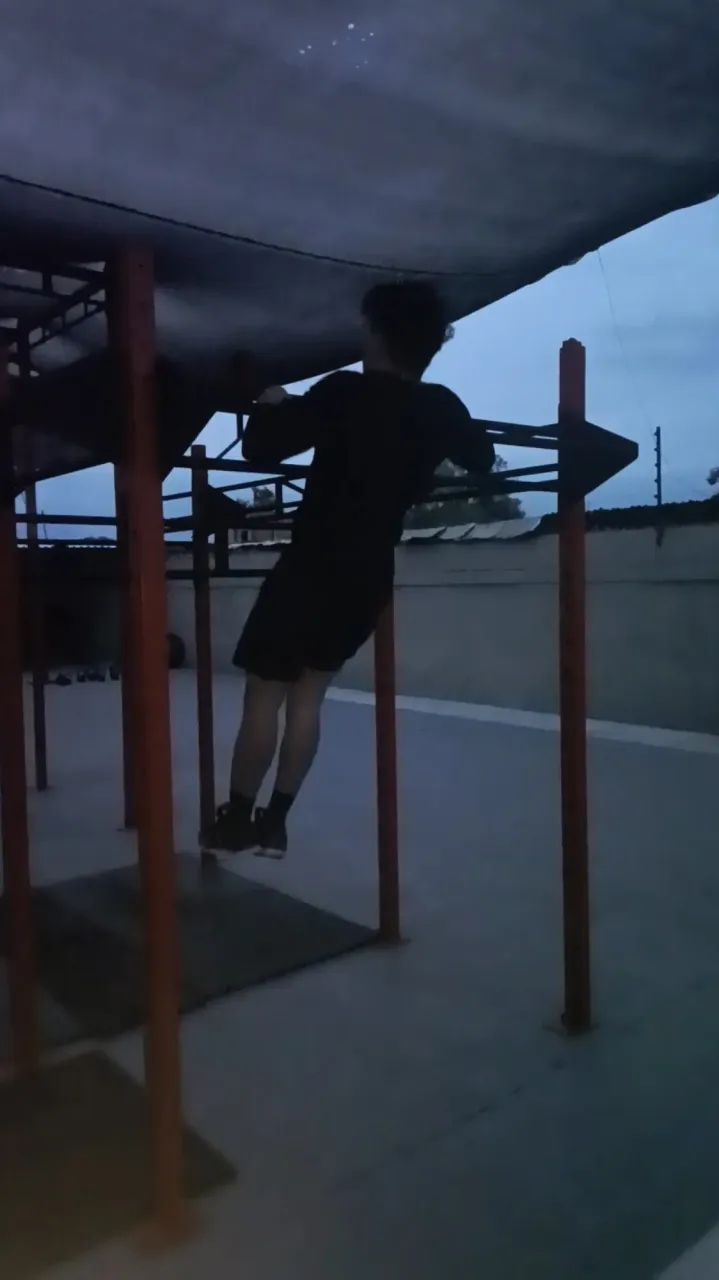 hkffj7TqMHPWeFpv_1000363129.webp