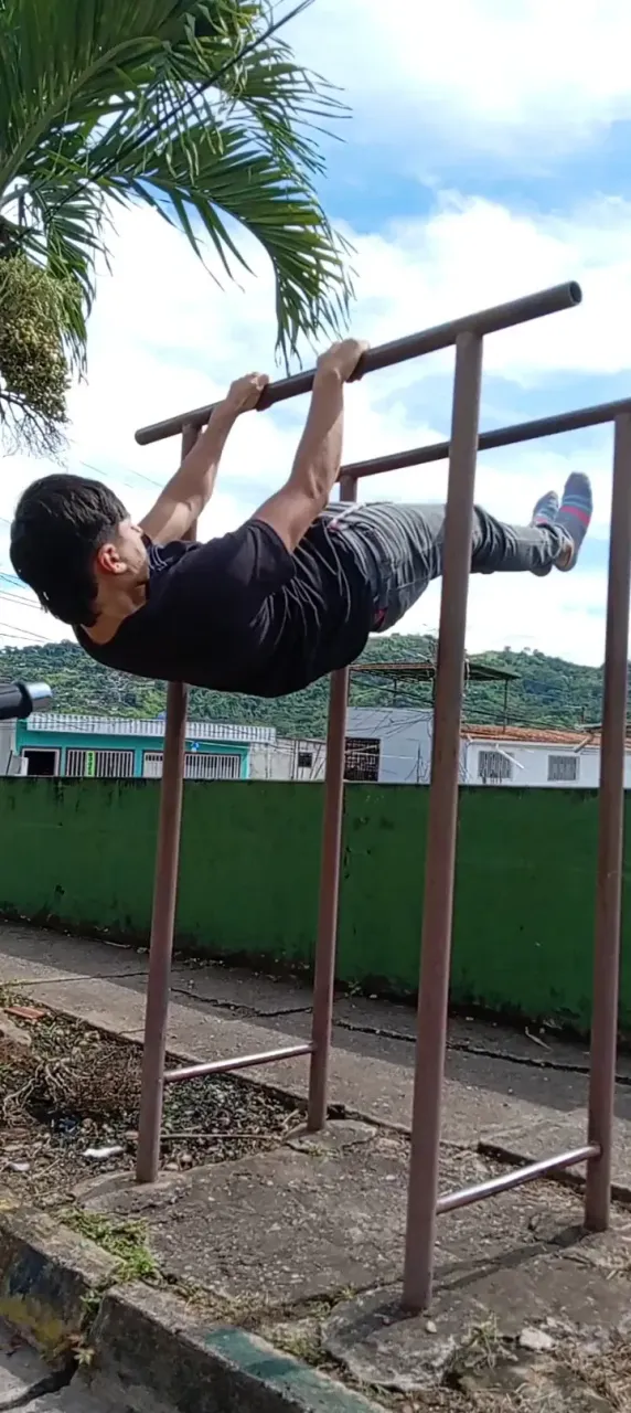 2JLtpmkXK8YxYC2I_1000094783.webp