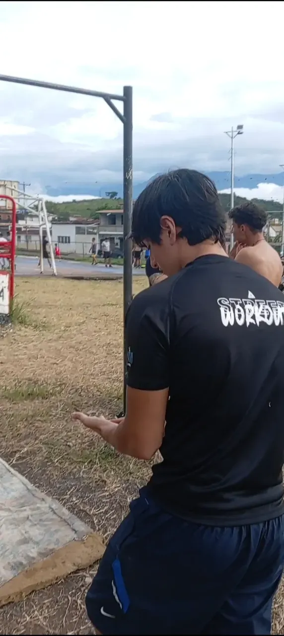 mnJk0ePx3GzkBEV1_1000037892.webp