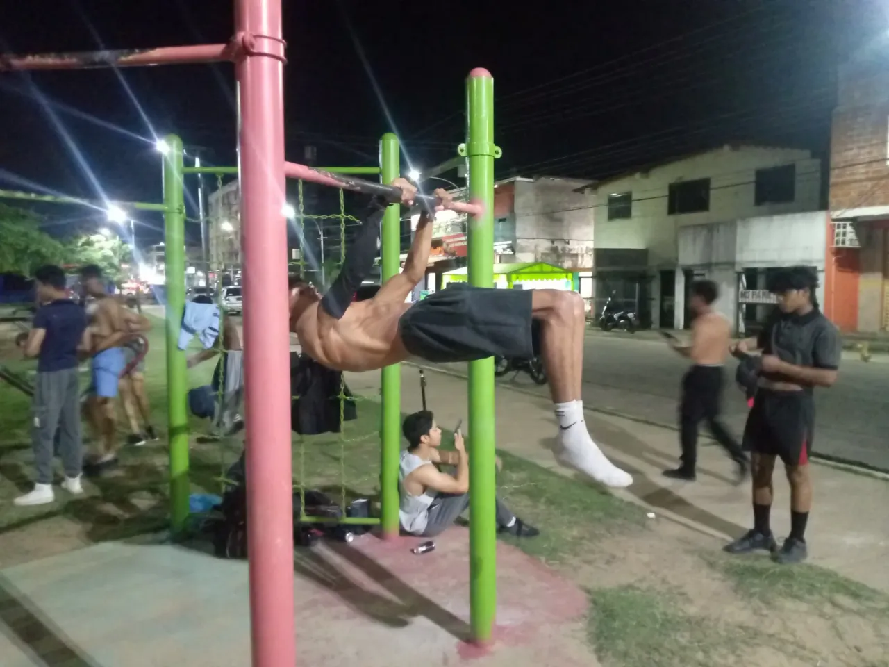 OXSvRCzddJWngumk_1000190533.webp