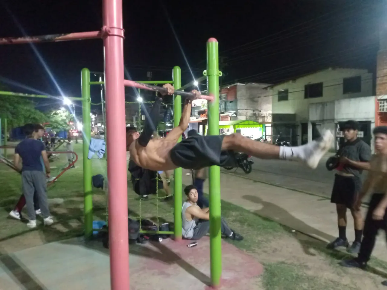 UYf3PGIdOlFkJeer_1000190532.webp