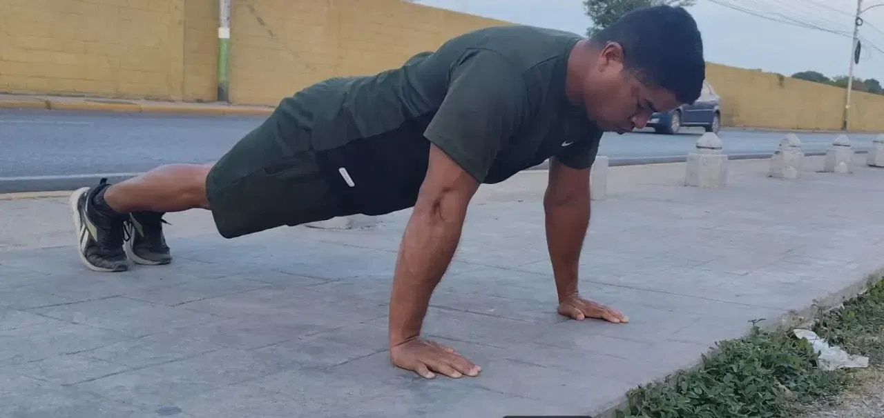 nBWnOmI83MMItrA1_flexiones_1.webp