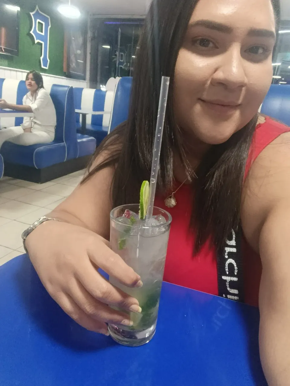 ZonNYdXhGdACRGUg_1000376166.webp