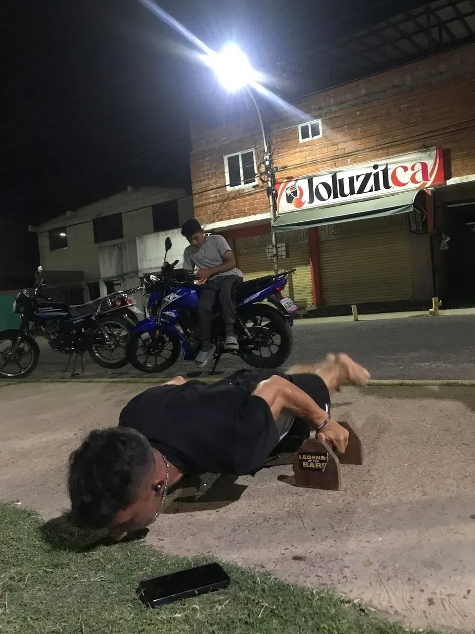 1v5ZiZoxR0KPXhoh_1000086306.webp