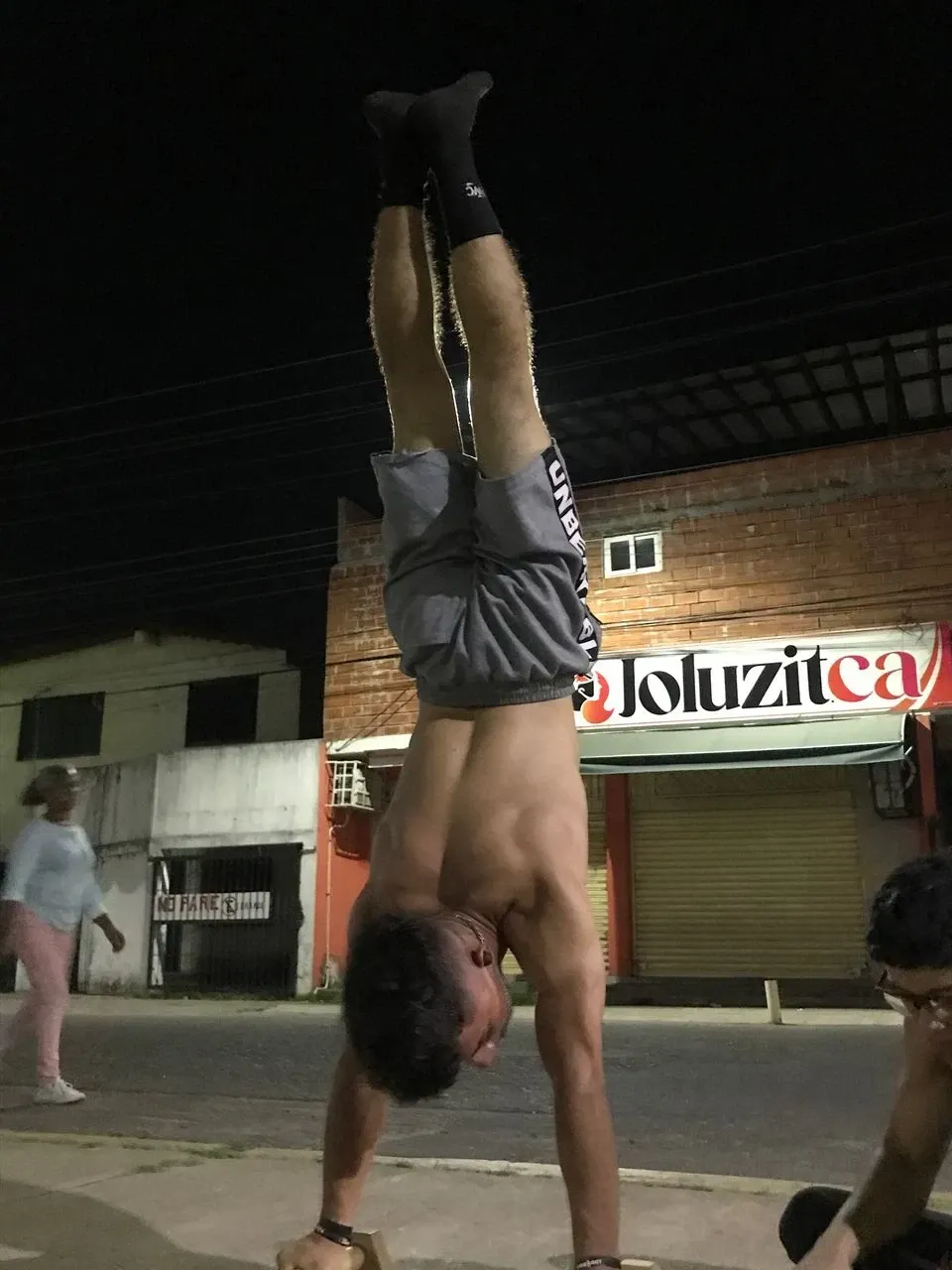 89EhDxeyxMTP1cei_1000080364.webp
