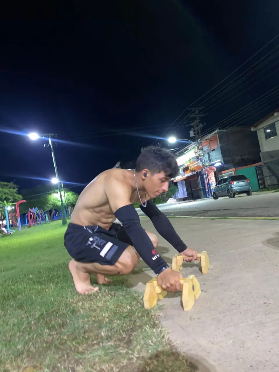 9RWkKSe4lQpIcxYm_1000091765.webp