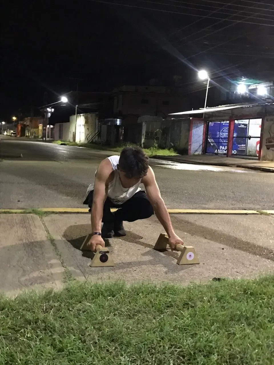 GrZNz28ZLZ9DrUz9_1000098249.webp