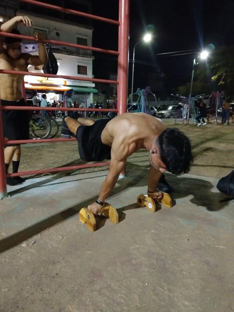 KFa4bHzMMdehovMB_1000057457.webp