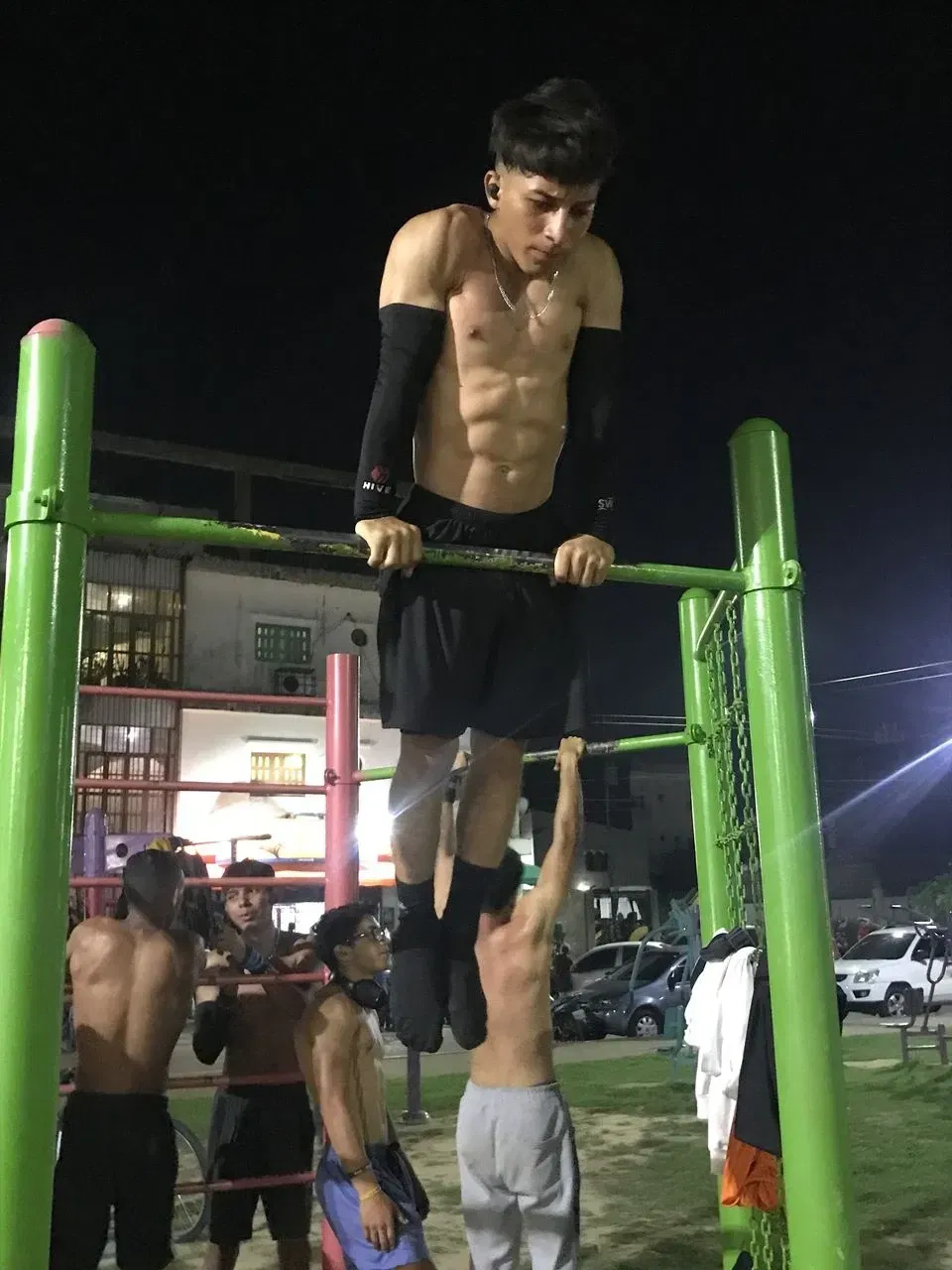 OuuSgq7yIRqzgGvL_1000080801.webp
