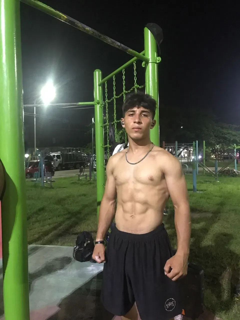 RpwoRofbtJGFCBEW_1000096135.webp