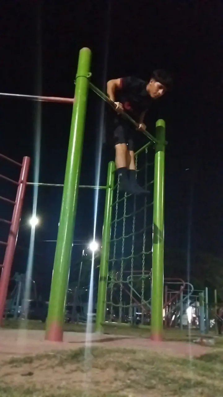 SDHm6hPhI4cX2xGi_1000078516.webp