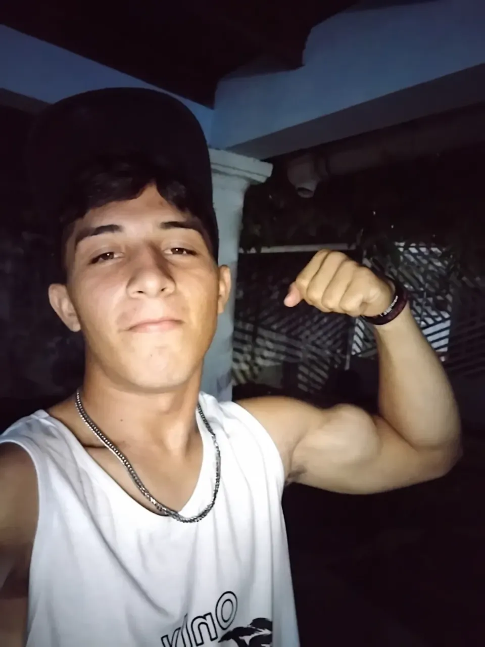 ednebGiTLy5APoXh_1000088076.webp