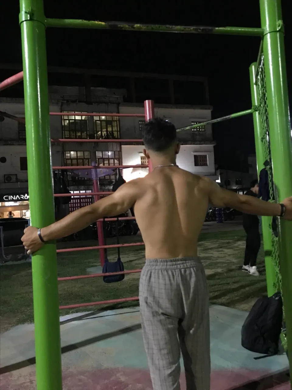 ei6Kelo6VBXBf706_1000084648.webp