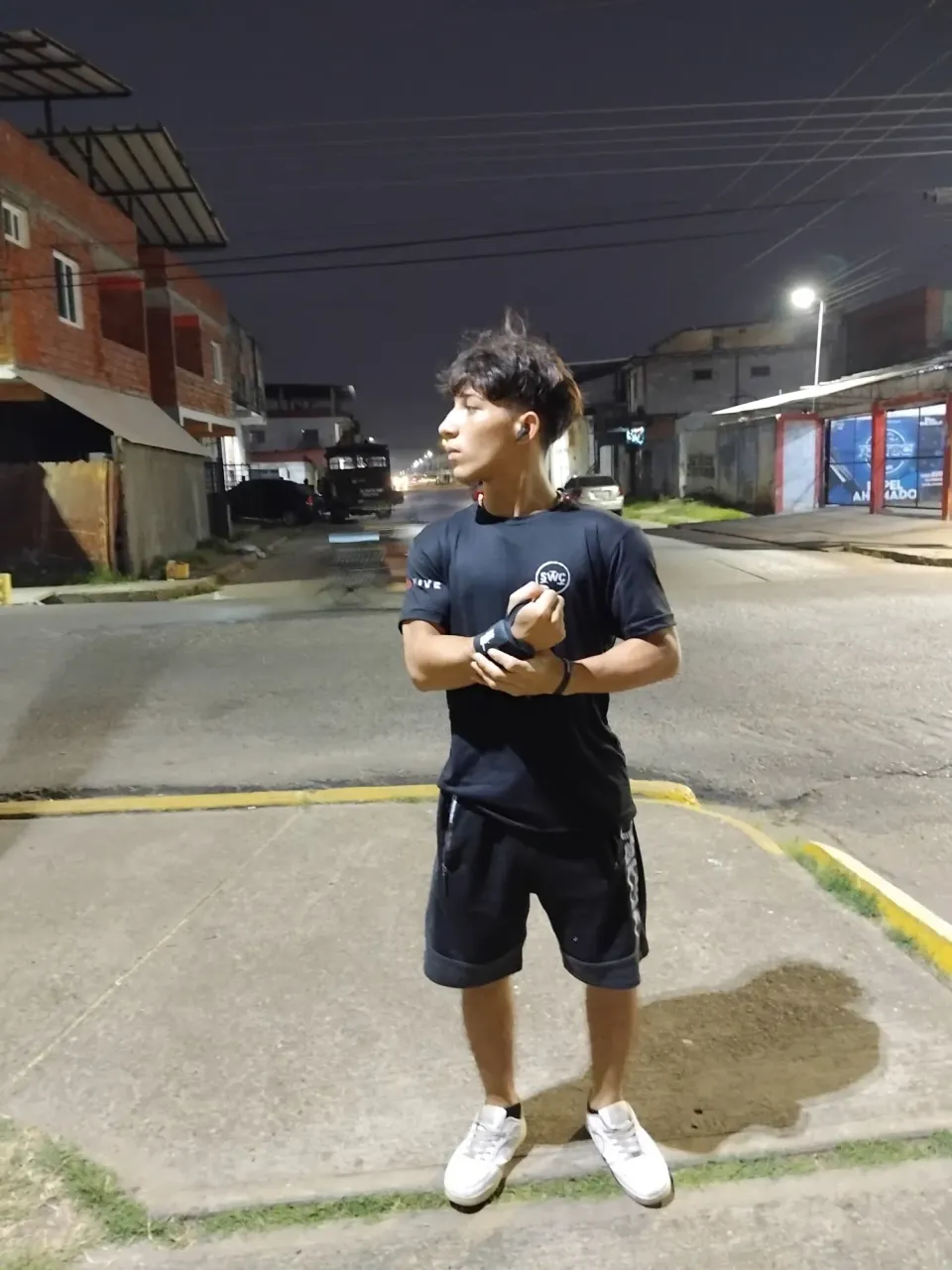 io4NeIoObuV5vlQI_1000029599.webp