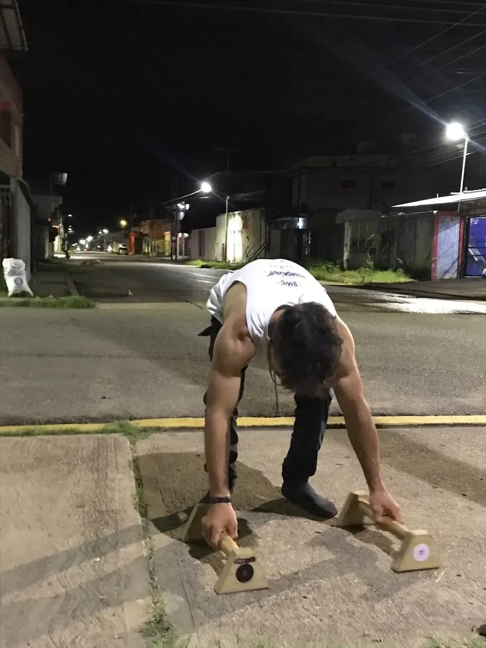 r1ntAvwcf63W1SsZ_1000098279.webp