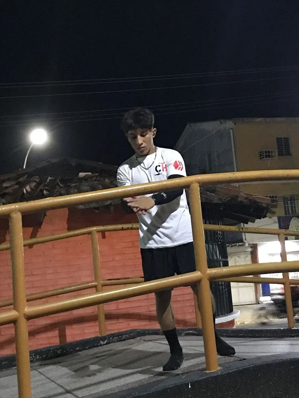 uQWD2Q0ZZLsaRtEG_1000059041.webp