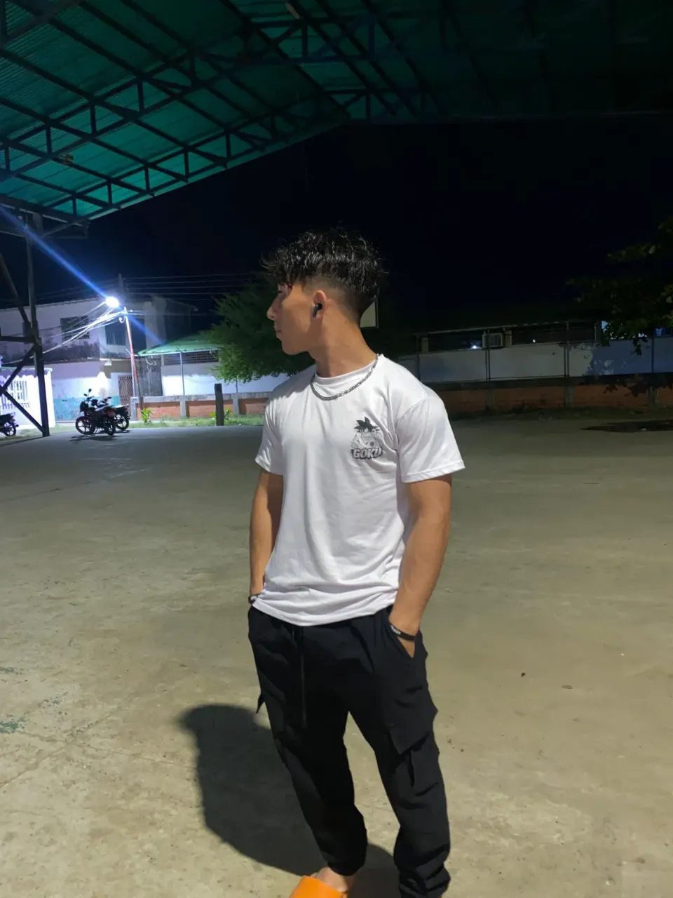 y0xsYnQOSBk0Hugl_1000034601.webp