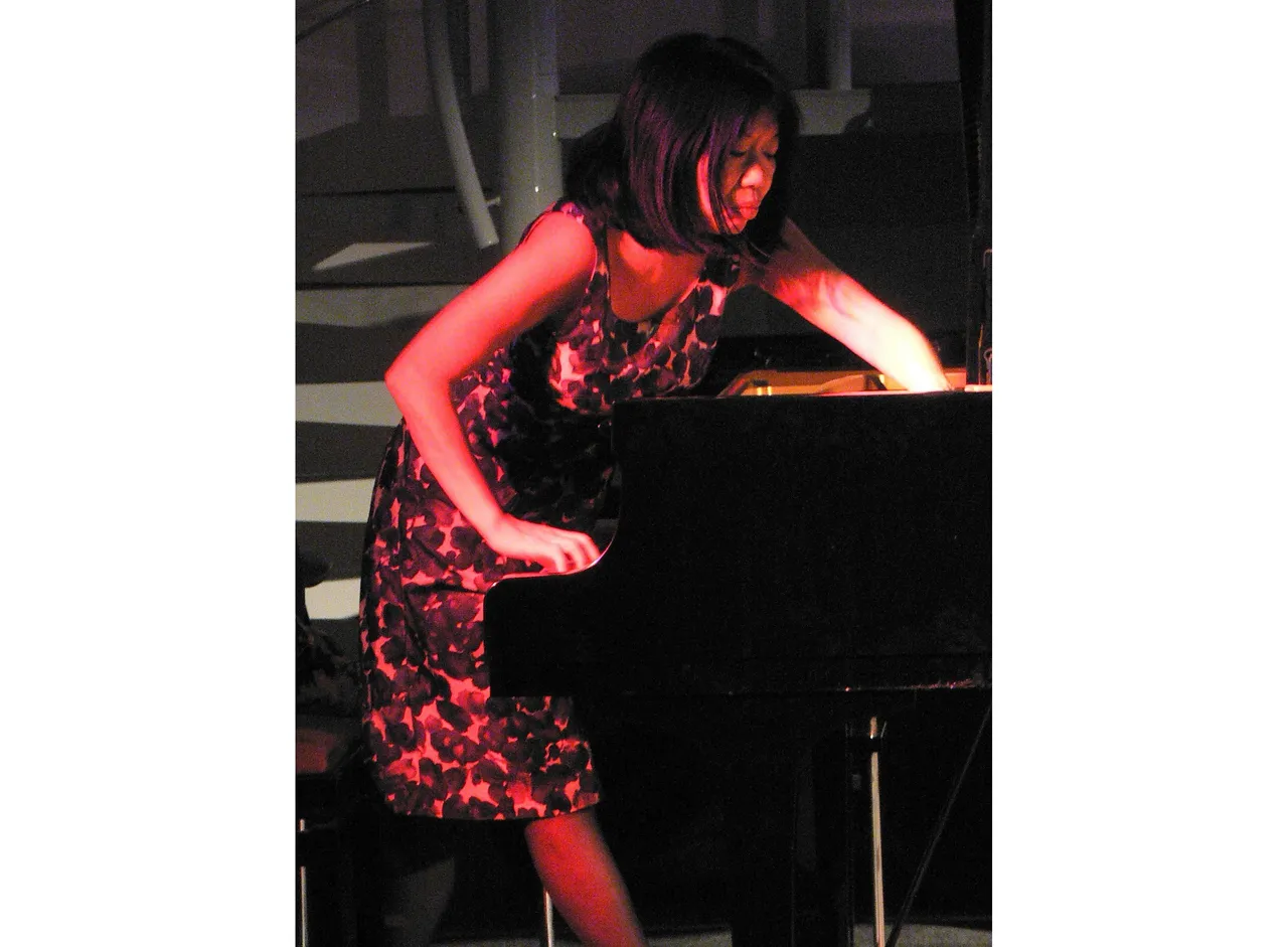 Aki_Takase_in_June_2008k.jpg
