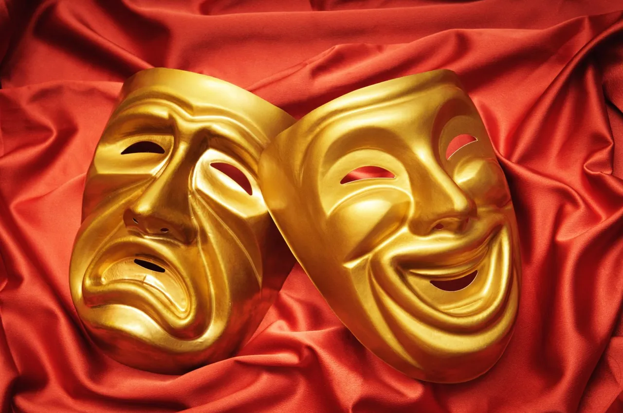 theatre-faces-small-size.jpg