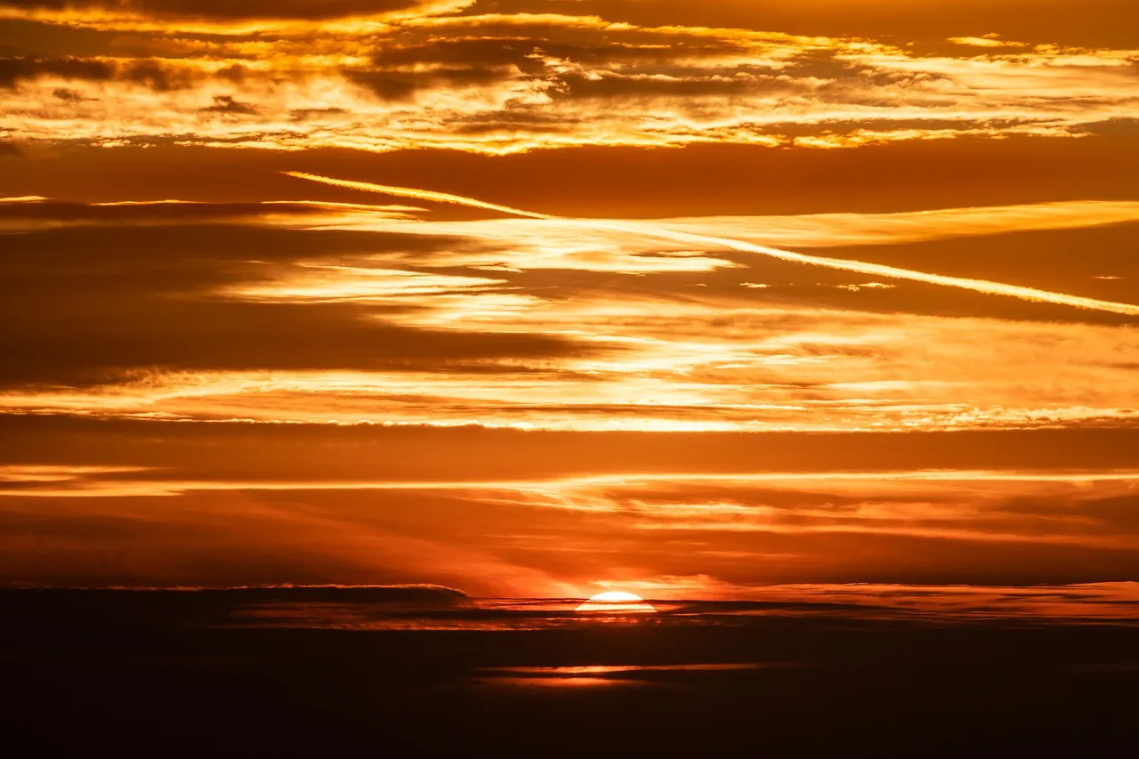 setting-sun-3687200_1280.jpg