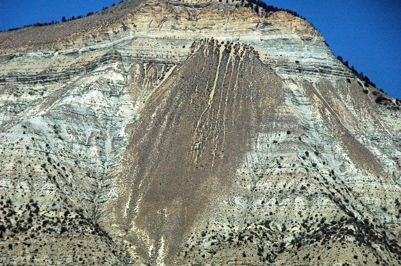 37217954575_e3df604166_k.jpg