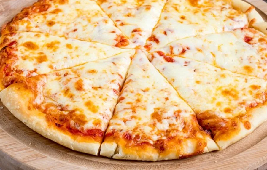 pizza-de-jamon-queso-y-tocino.jpg