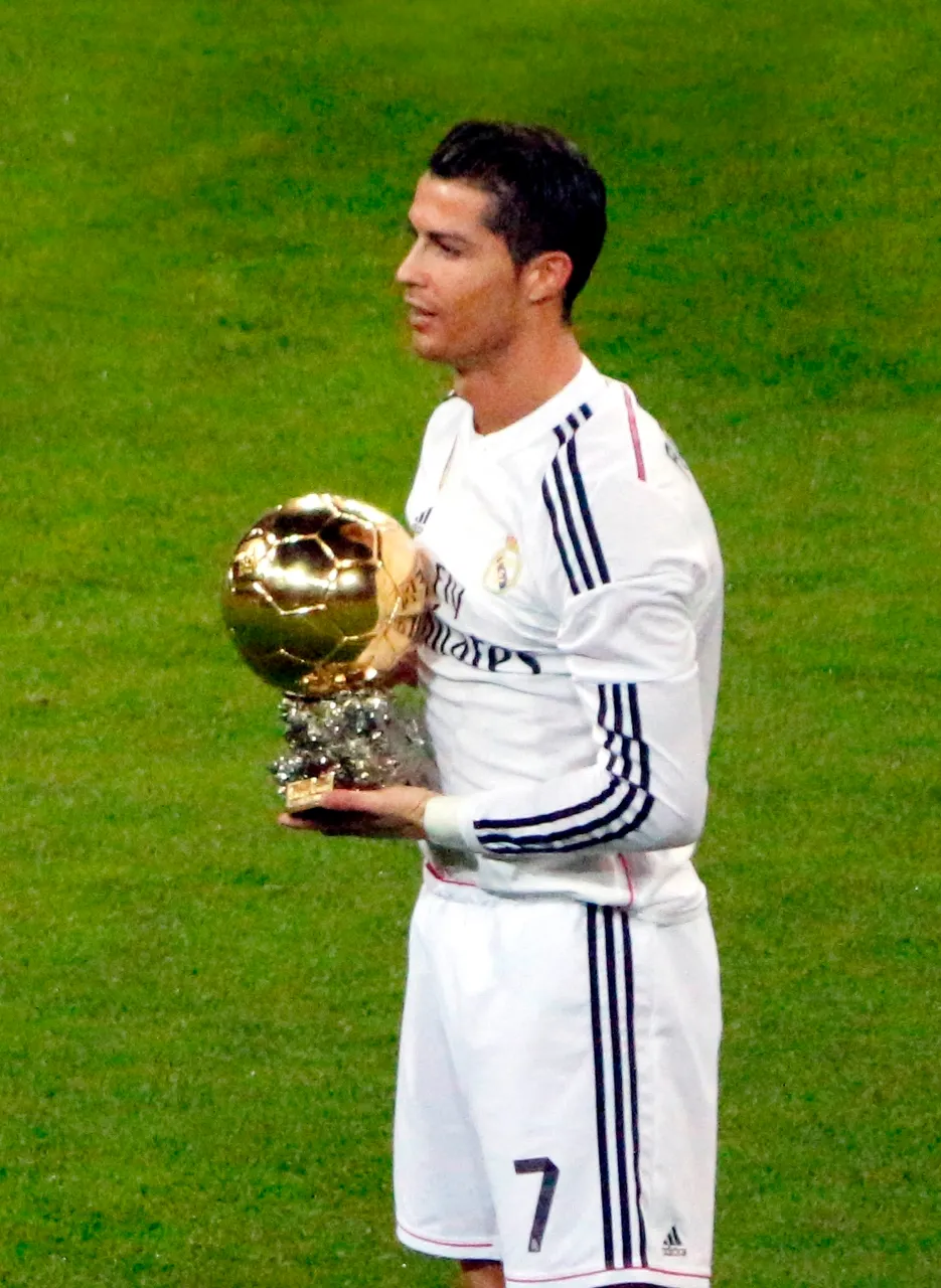 C._Ronaldo_-_Ballon_d'Or_2014.jpg