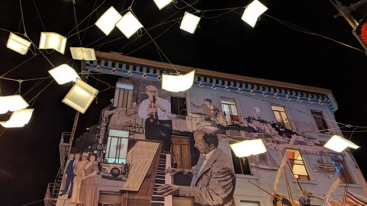 jazz-mural-night.jpg