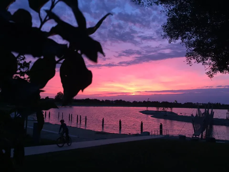 Sonnenuntergang Weiher 2.jpg