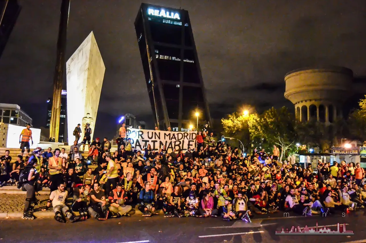 Grupo en Plaza Catilla.jpg