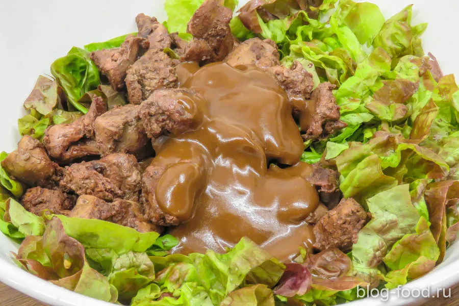 Chicken liver salad