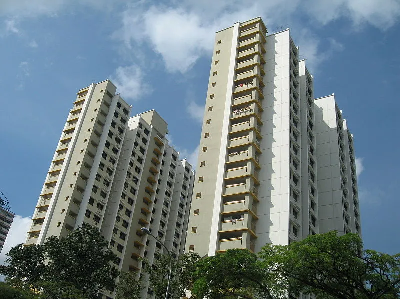 HDB Apartments in Singapore, No machine-readable author provided. Terence assumed (based on copyright claims). / CC BY-SA