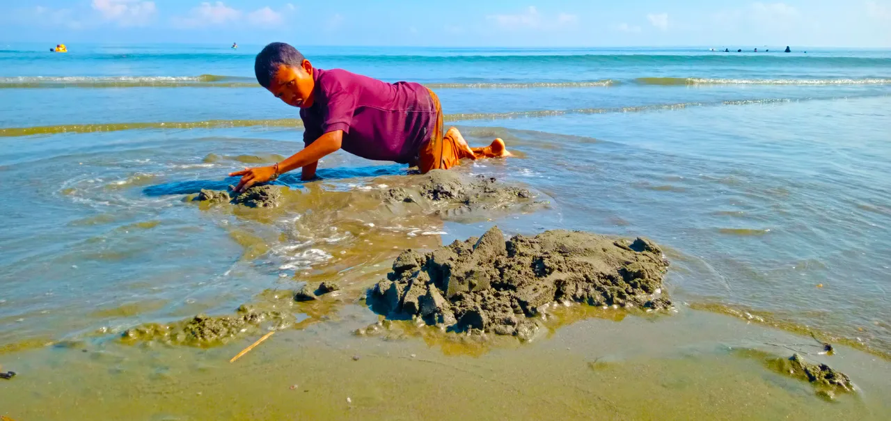 Bantak Tari black sand beach