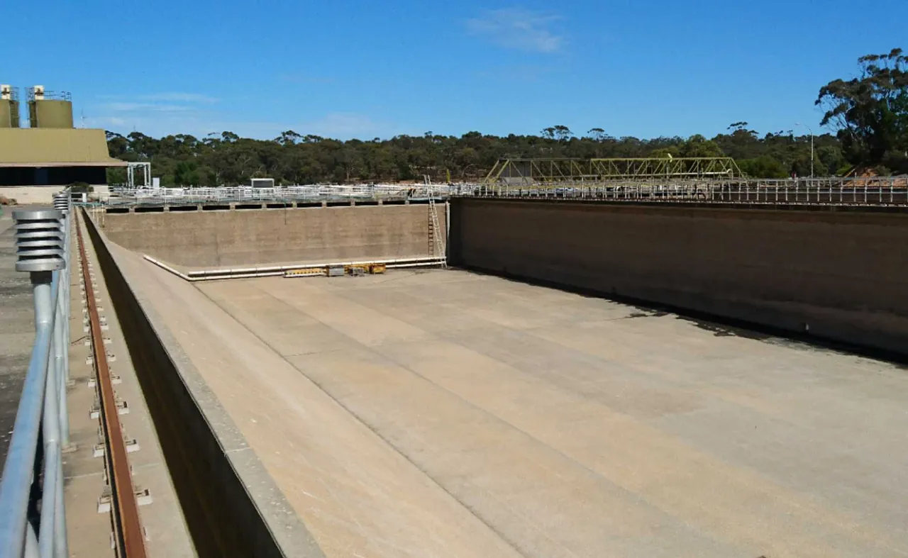 Sedimentation Tank with Scaffolding being removed at a Water Treatment Plant