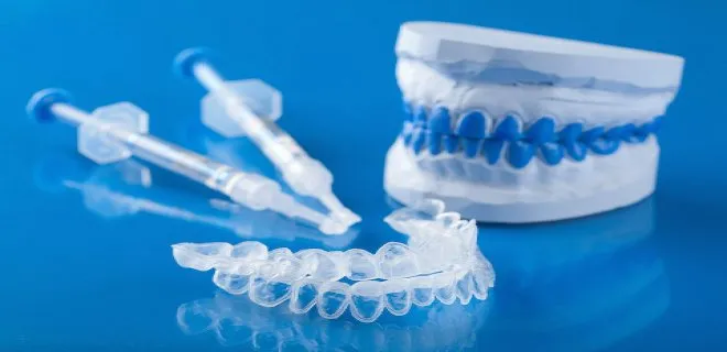 tooth-whitening(bleaching)-005.jpg