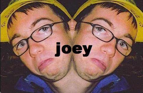 2010-07-07 - Wednesday - 10:56 PM - the 7th of July of 2010 - Profile Picture - Mirror Joey Rerun Pic from 2004 or 2005 on OoJoeyArnold which was JoeyArnold4.jpg