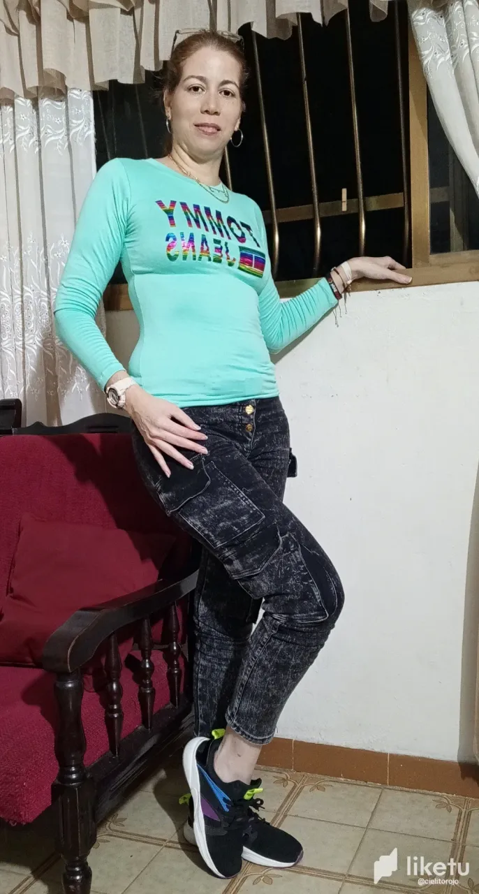 clvv3q3qr00jzvtszf69zaunq_GridArt_20240506_082200670.webp