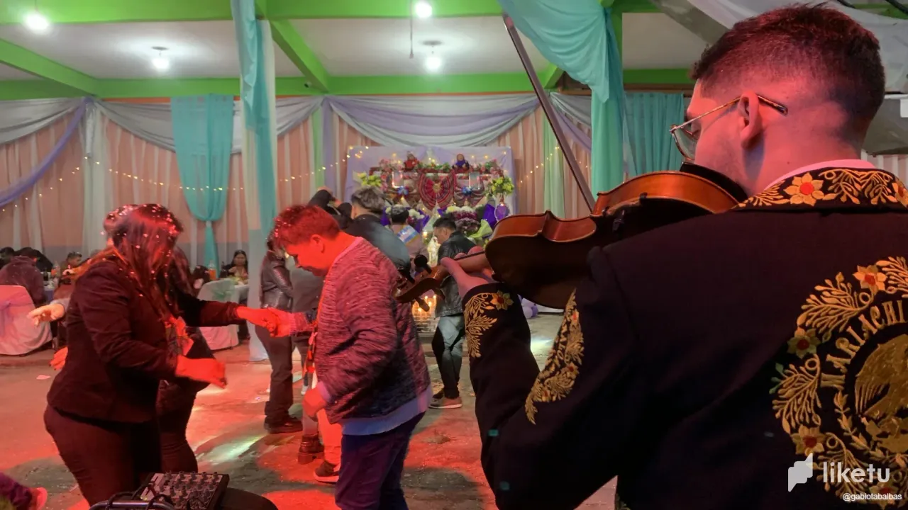 clqfmixzm001cvbszbpc972ir_2023_08_26_21_05_IMG_3824.webp