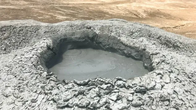 http _cdn.cnn.com_cnnnext_dam_assets_180830130738-azerbaijan-mud-volcano-1.jpg