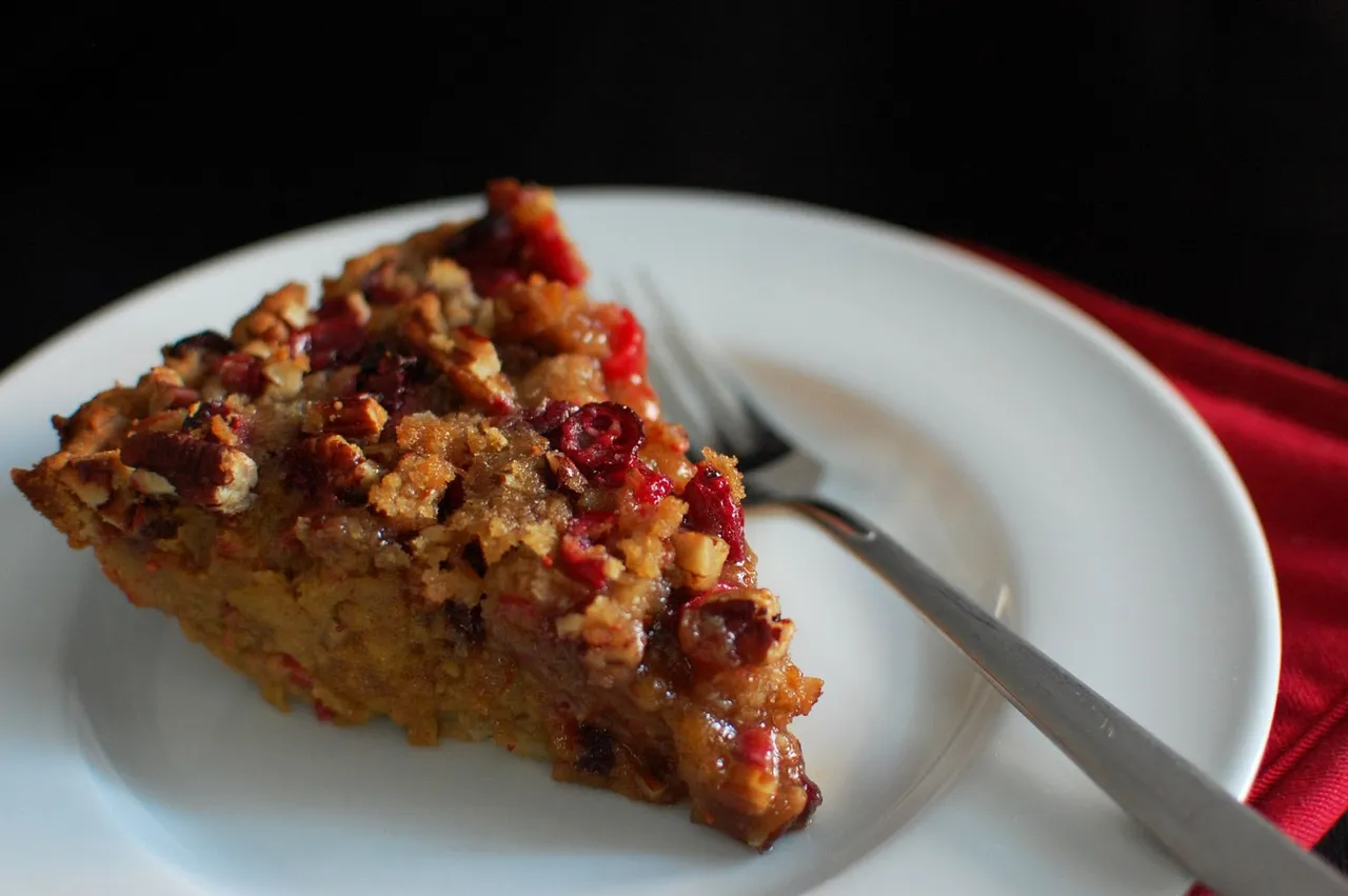 Cranberry Chocolate Chip Pie