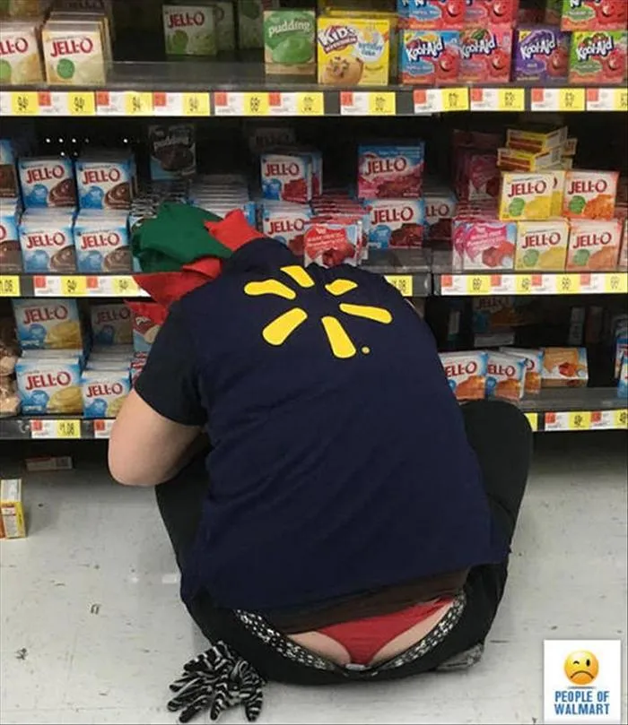 people-of-walmart-actually-exist-01.jpg