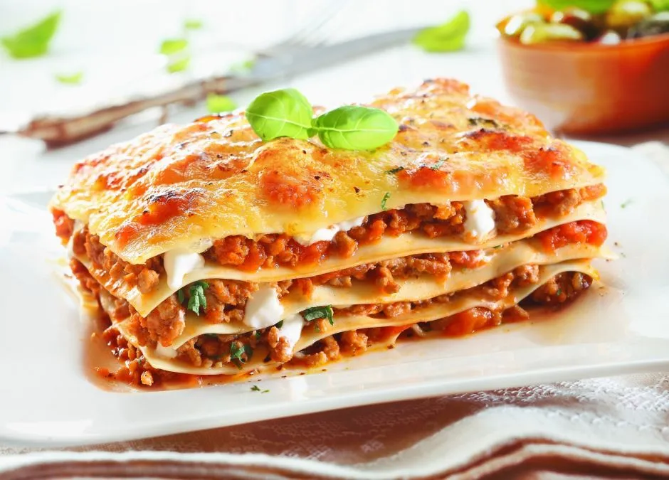 lasagne-z-miesem-mielonym-BIG-92138.jpg