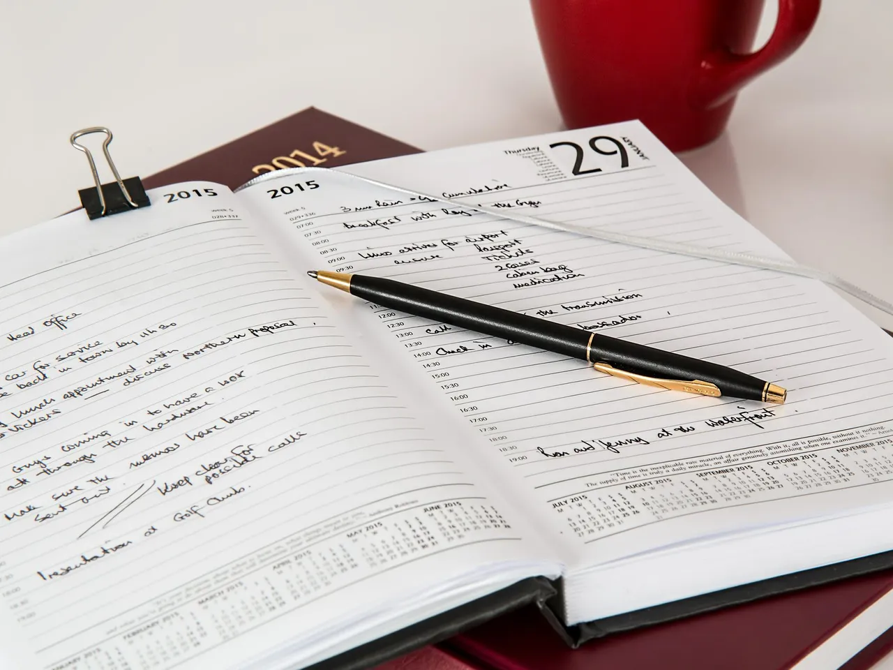 diary-g3815e7dae_1920.jpg